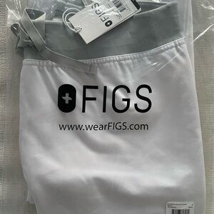 BNWT FIGS White Livingston Scrub Pants with Light Gray Trim